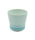 Gobelet en fine porcelaine japonaise motif bleu