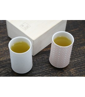 Set de 2 gobelets à thé porcelaine japonaise